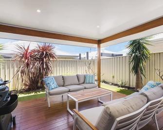 Azzure On Waterville - Dunsborough - Salon