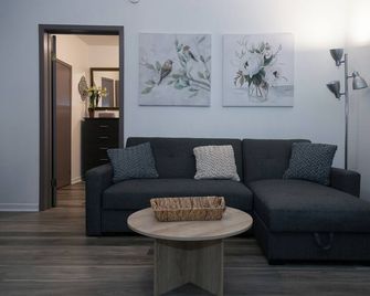 Great place in a comfy space - St. Catharines - Obývací pokoj