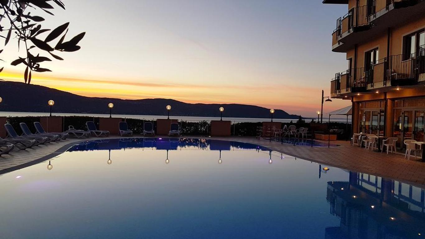 Hotel Piccolo Paradiso