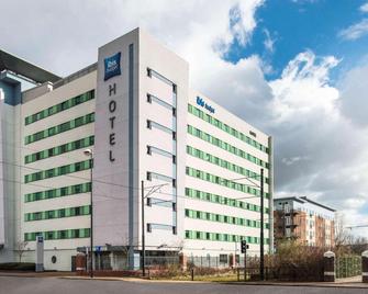 ibis budget Manchester Salford Quays - Salford - Rakennus