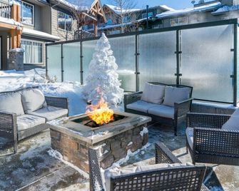 كوبرستون ريزورت - Dead Man's Flats - شرفة مرصوفة