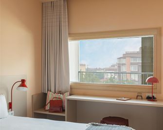 kora kiliki - Pamplona - Bedroom