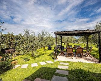 Casa Livio - Ponte Buggianese - Patio