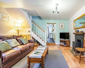 Wayside Cottage - Darlington - Living room