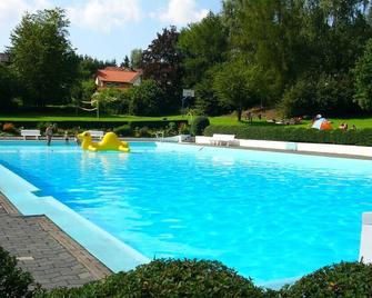 Holiday home Country House Kathy - Vielbrunn - Piscina