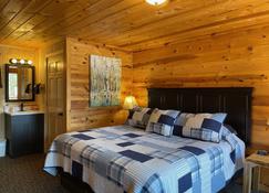 Mountain View Lodge & Cabins - Hill City - Schlafzimmer