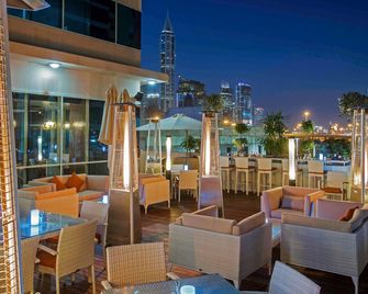 Pullman Dubai Jumeirah Lakes Towers - Hotel & Residence - Dubai - Bar