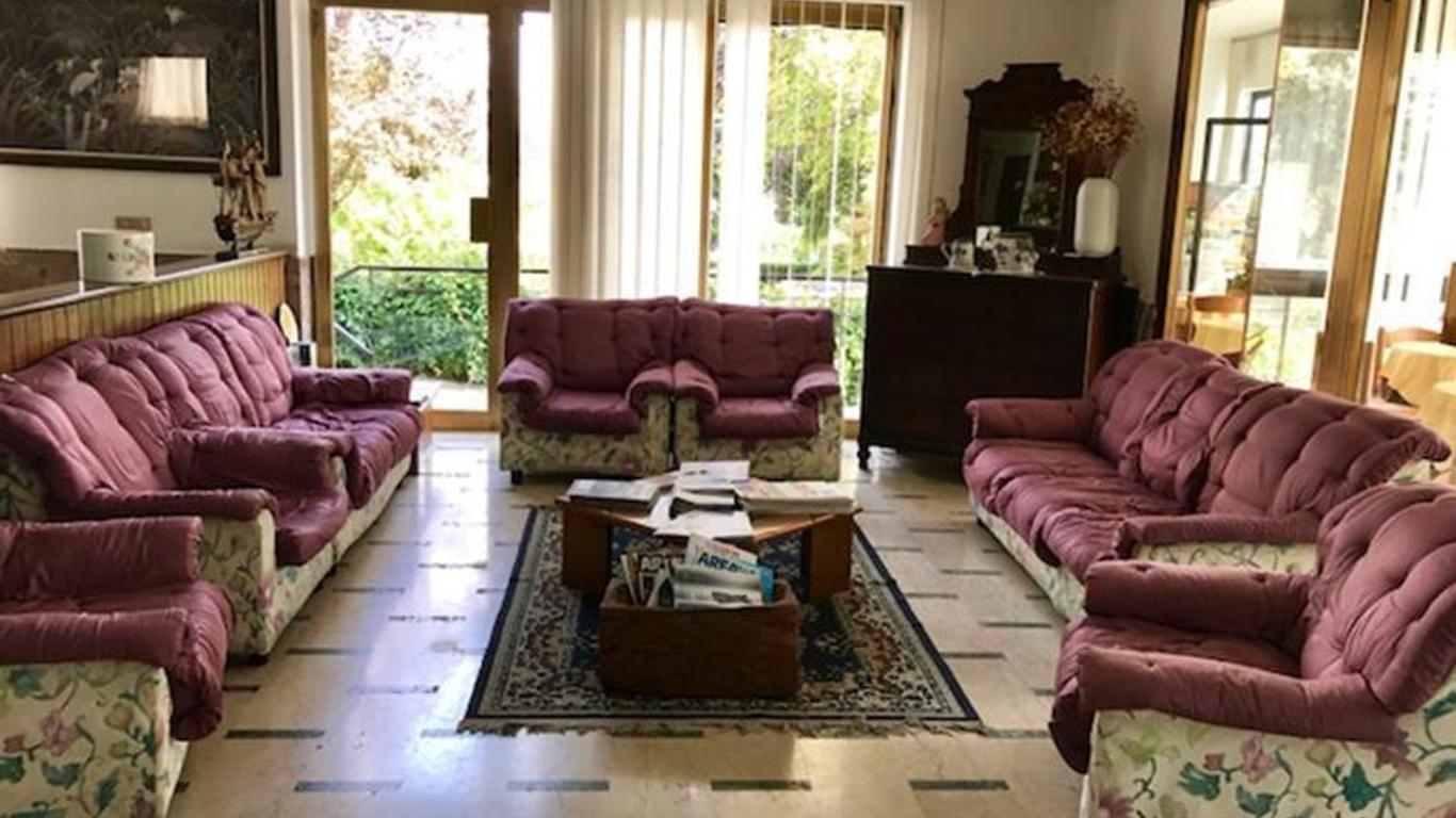 Hotel Primavera