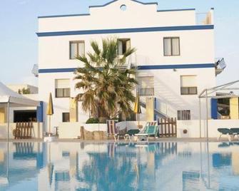 Hotel Stella Del Sud - Calasetta - Zwembad