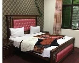 Hotel Mountain Track - Taranna Balakot - Muzaffarabad - Bedroom