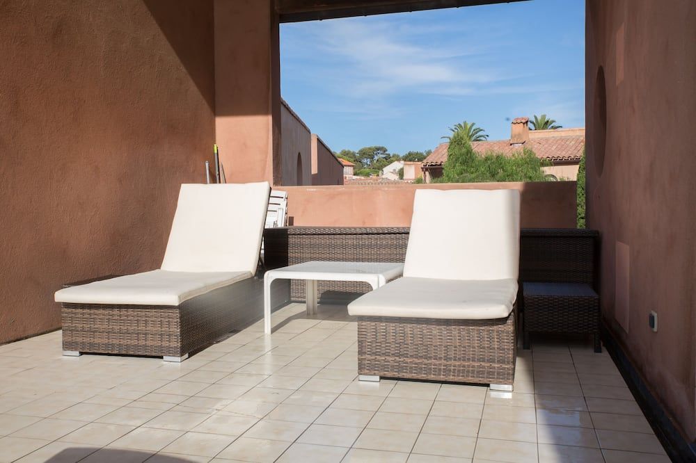 Very nice apartment on Porquerolles, large terrace with stunning views - הייר - מרפסת