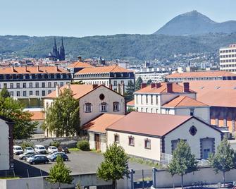 كيرياد إيكو - كليرمونت فيراند إستانج - كليرمون- فيران - مبنى