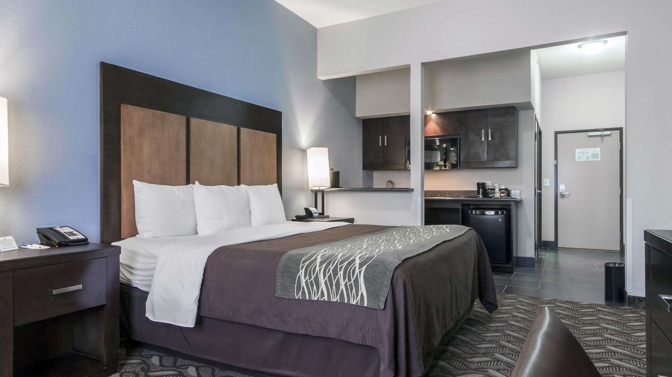 Comfort Inn & Suites El Paso I-10 Airport Area