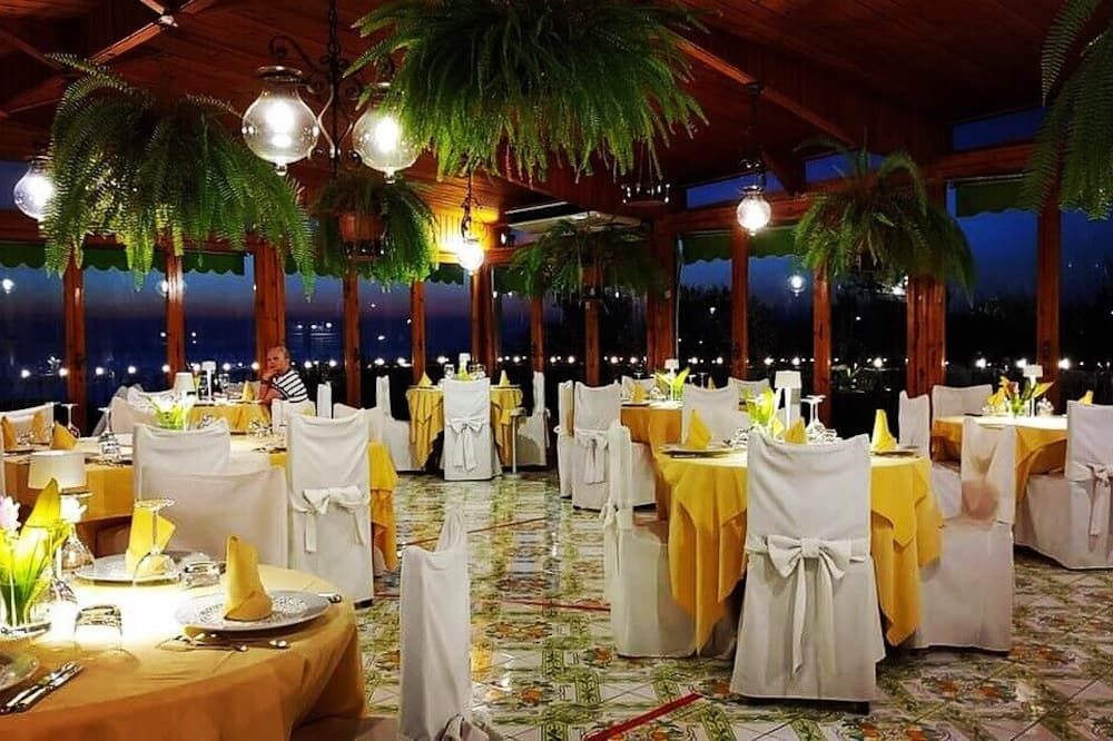Hotel Villa Pina Antico Francischiello - Massa Lubrense - Sala de banquetes
