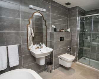 Longcourt House Hotel - Newcastle West