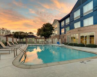 Hilton Garden Inn Fort Worth/Fossil Creek - פורט וורת' - בריכה