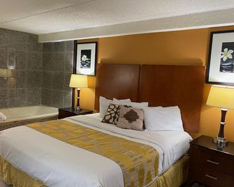 Marvin's Garden Inn. - Southfield - Habitación