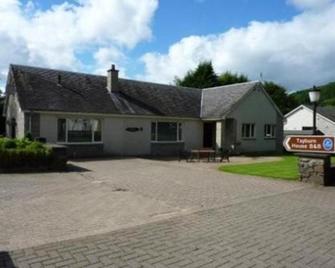 Tayburn House - Dunkeld - Building