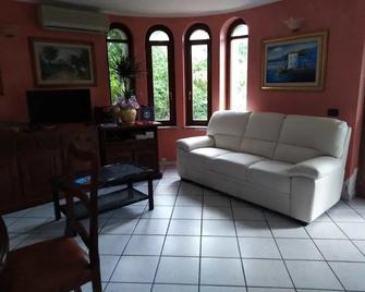 Monti e Mare - Lanusei - Living room