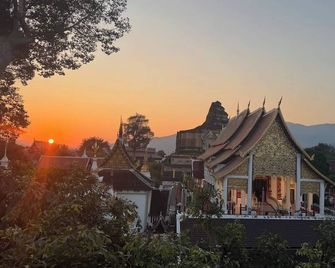 The 3 Sis - Chiang Mai