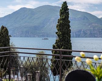 Cà Granda Brenzone - Campione del Garda - Balcony