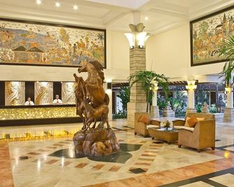 Bali Rani Hotel - Kuta - Lobby