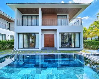 M Villas Phu Quoc - Phú Quốc - Piscine