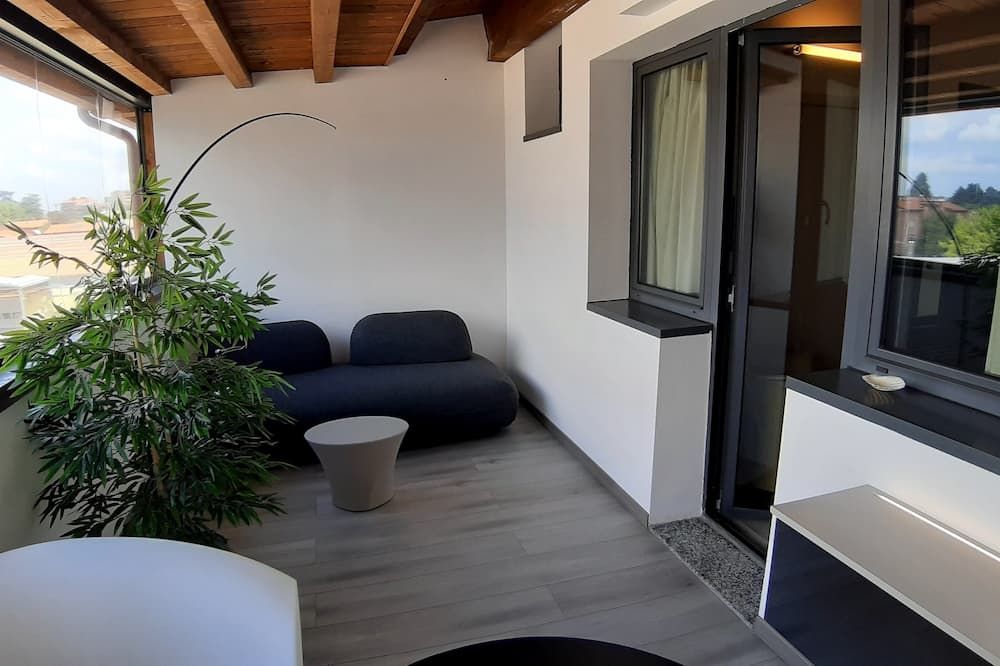 Continental Urban Art Hotel thumbnail 3