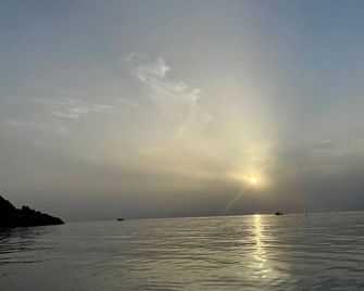 Room in cottage Holiday home in Palmi Pietrenere. - Palmi