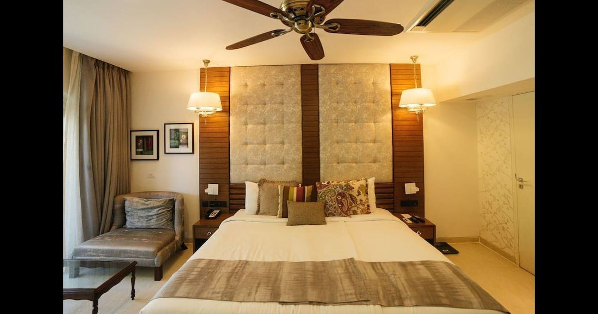 Acron Waterfront Resort in Baga, in Indien ab 39 €: Angebote ...