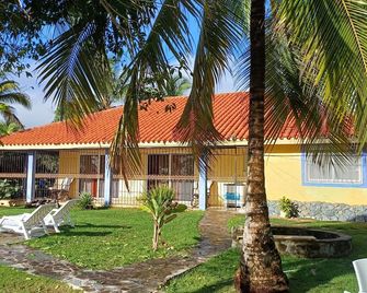 Casa Ocean Bue - Samaná - Edificio