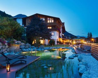 Sporthotel Cristall - פולפמס - בריכה