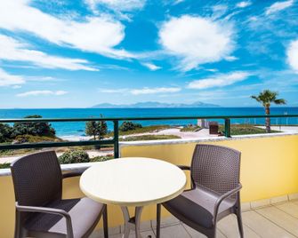 Eurovillage Achilleas Hotel - Mastichari - Balcón