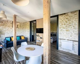 Appartement avec vue et loggia - Auch - Lounge