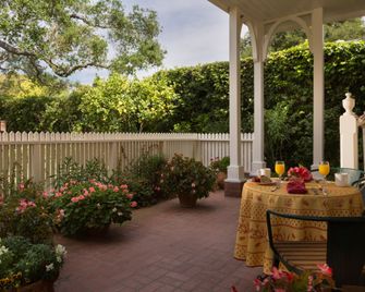 Cheshire Cat Inn - Santa Barbara