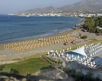 Creta Sun Apartments - Makry Gialos - Beach