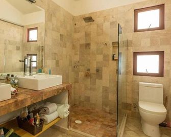 Casa La Columna - Puerto Vallarta - Bathroom