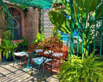 1984 Hotel Phu Gia Island Amusement Park - Rach Gia - Patio