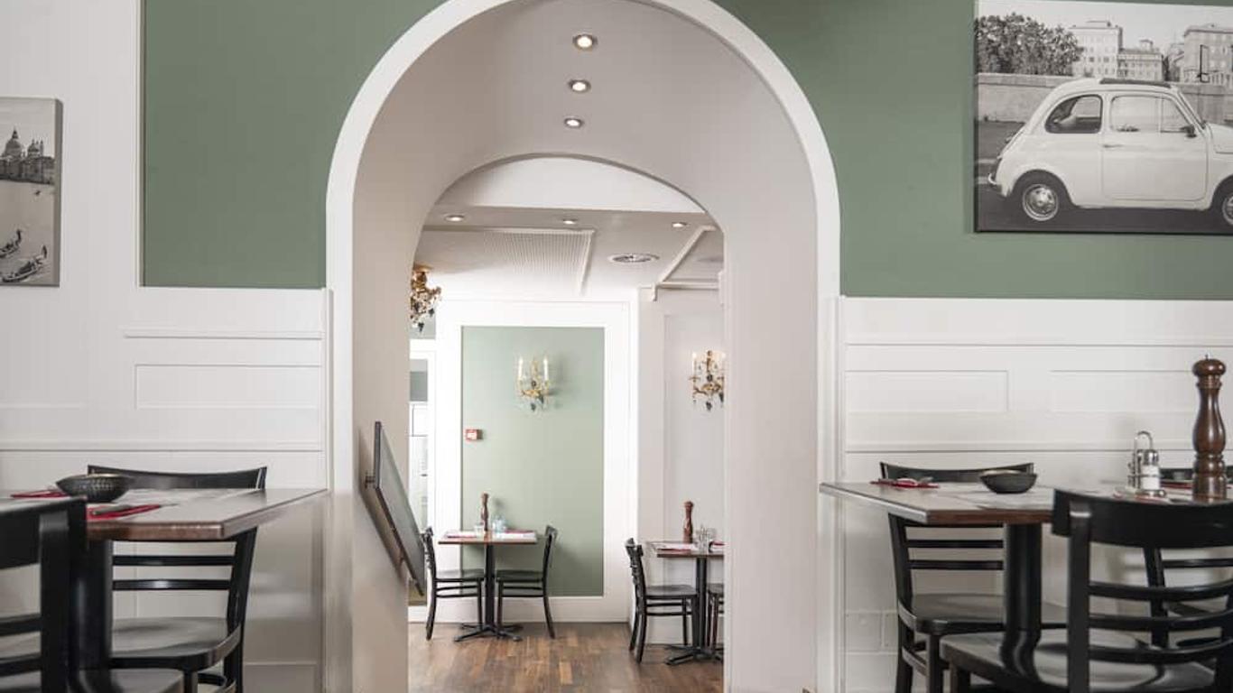 Boutique Hotel Weisses Kreuz - Adult only Hotel