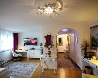 Höckner Plaza Hotel - Attnang-Puchheim - Вітальня