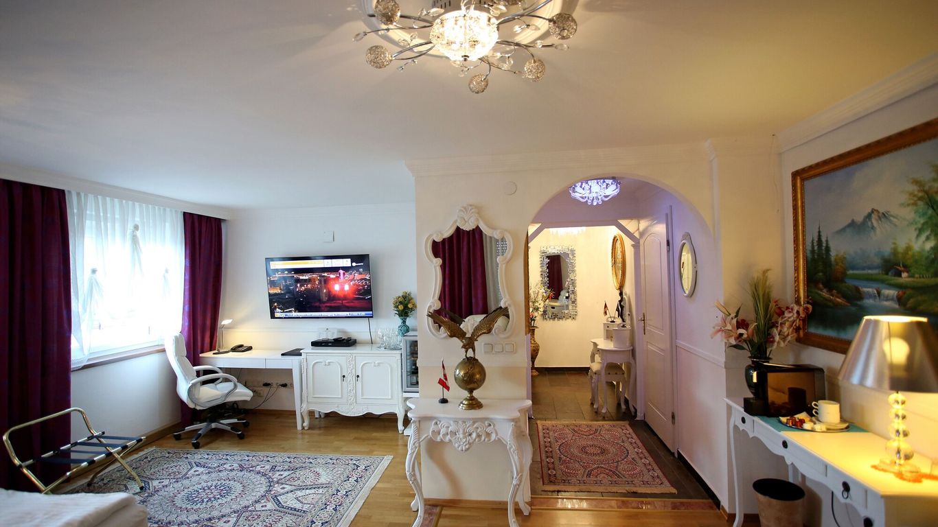 Höckner Plaza Hotel