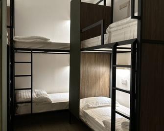 Jiran Hostel - Kota Kinabalu - Bedroom
