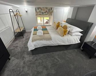 Airport Hideaway - Manchester - Quarto