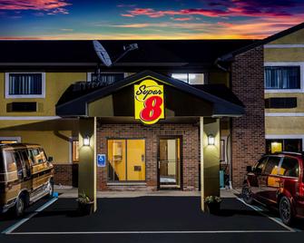 Super 8 by Wyndham Crawfordsville - Crawfordsville - Gebäude