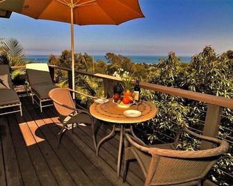 Ocean Vista Features Beautiful Ocean And Pond View, Downtown! - Santa Barbara - Balkon