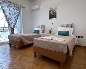 Nj Apartments: The Island Edition - Rhodos - Schlafzimmer