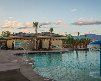 Estancia Resort - Saint George - Piscine