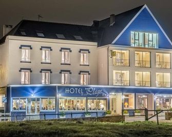 Hotel Restaurant De La Plage - Audierne - Building