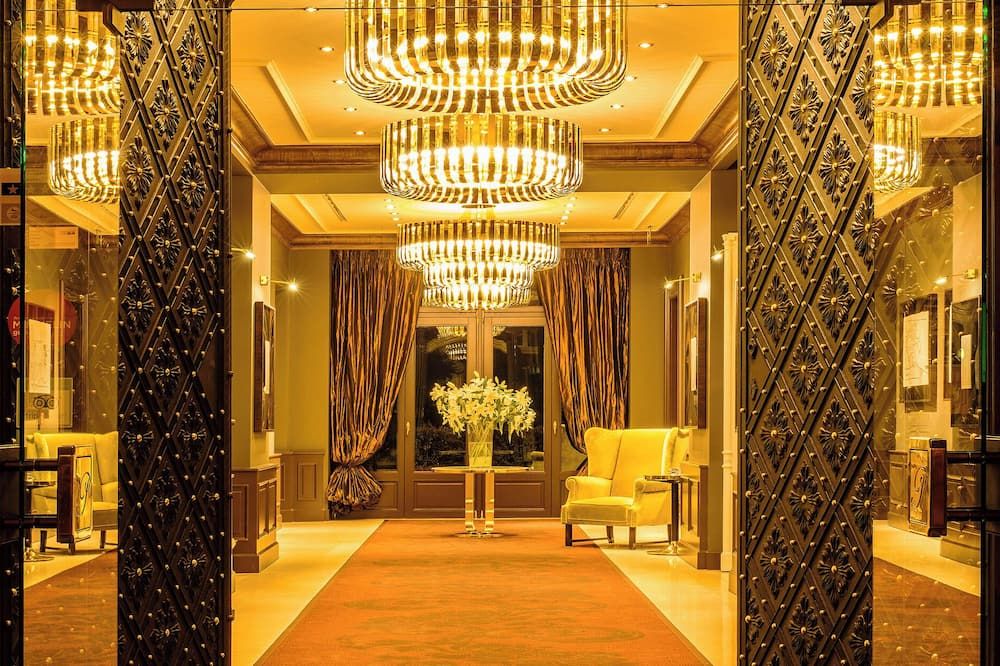 فندق لو بالاس ارت براغ - براغ - ردهة