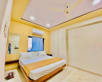 Hotel Sarovar Inn Narol - Ahmedabad - Slaapkamer